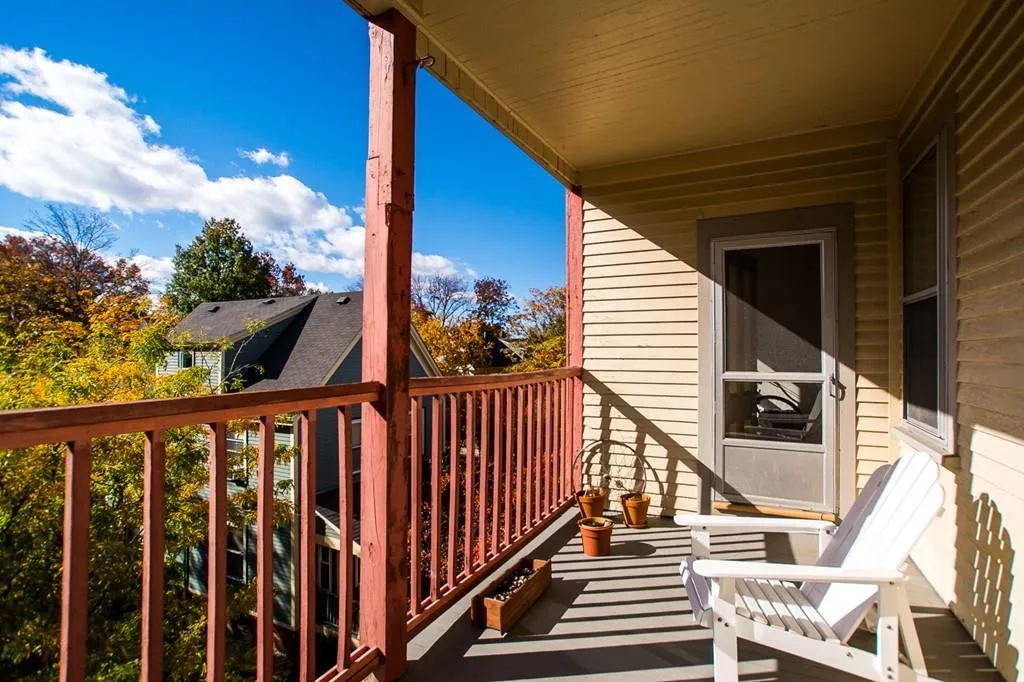 176 Elm St, North Cambridge