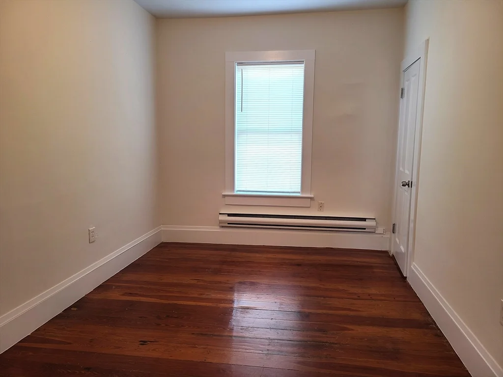 27 Buttonwood St, Dorchester
