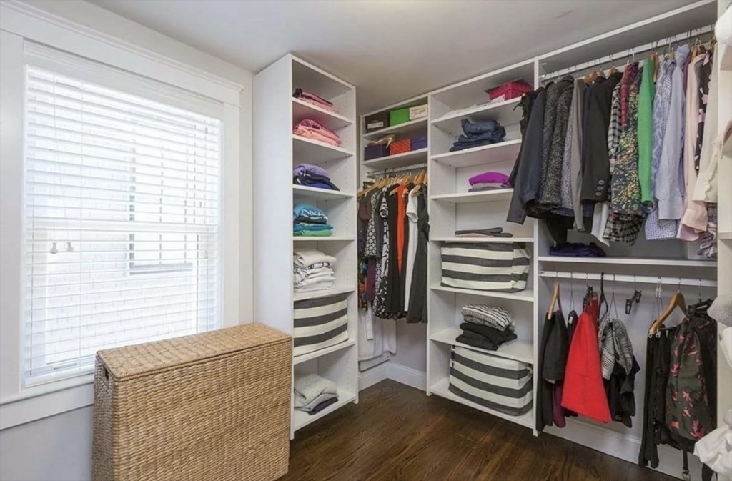 622 E 2nd St, South Boston