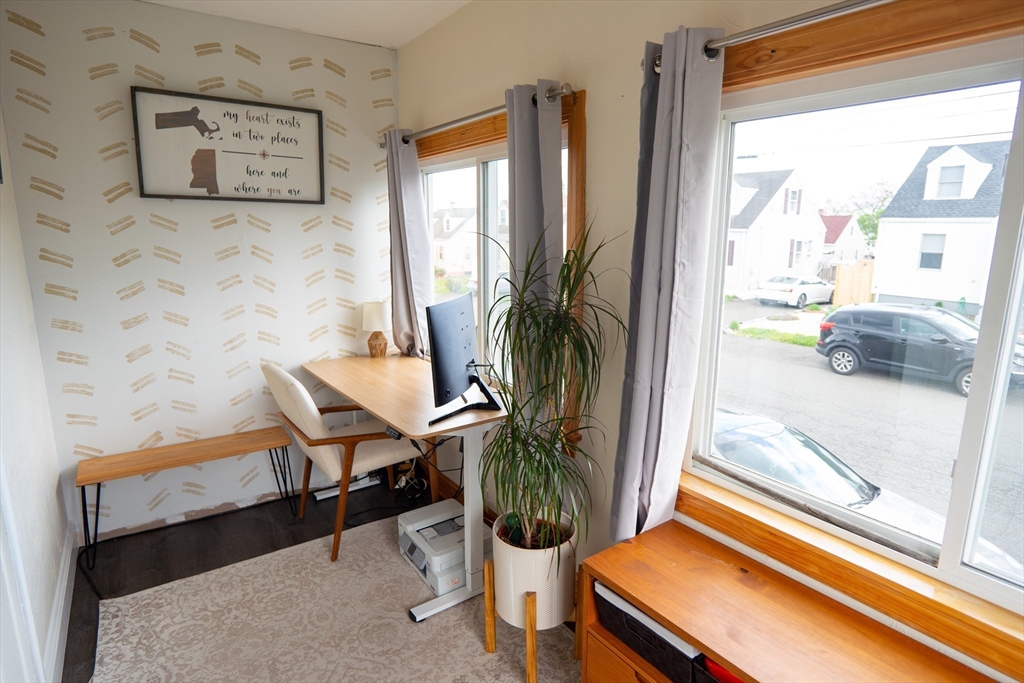 116 Derby Rd, Revere