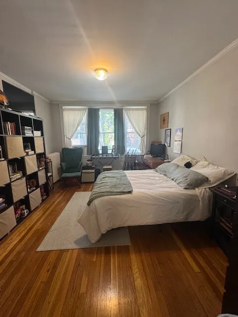 98 Strathmore Rd, Brighton