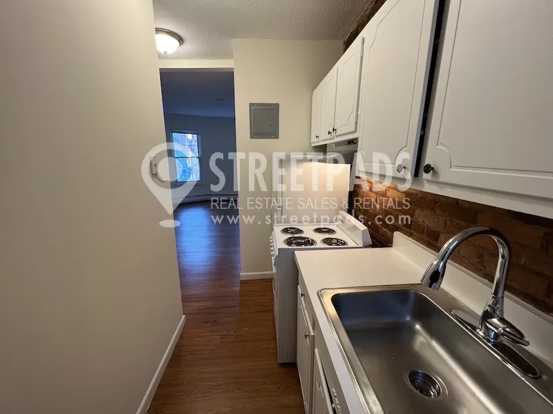 74 South Huntington Ave, Mission Hill