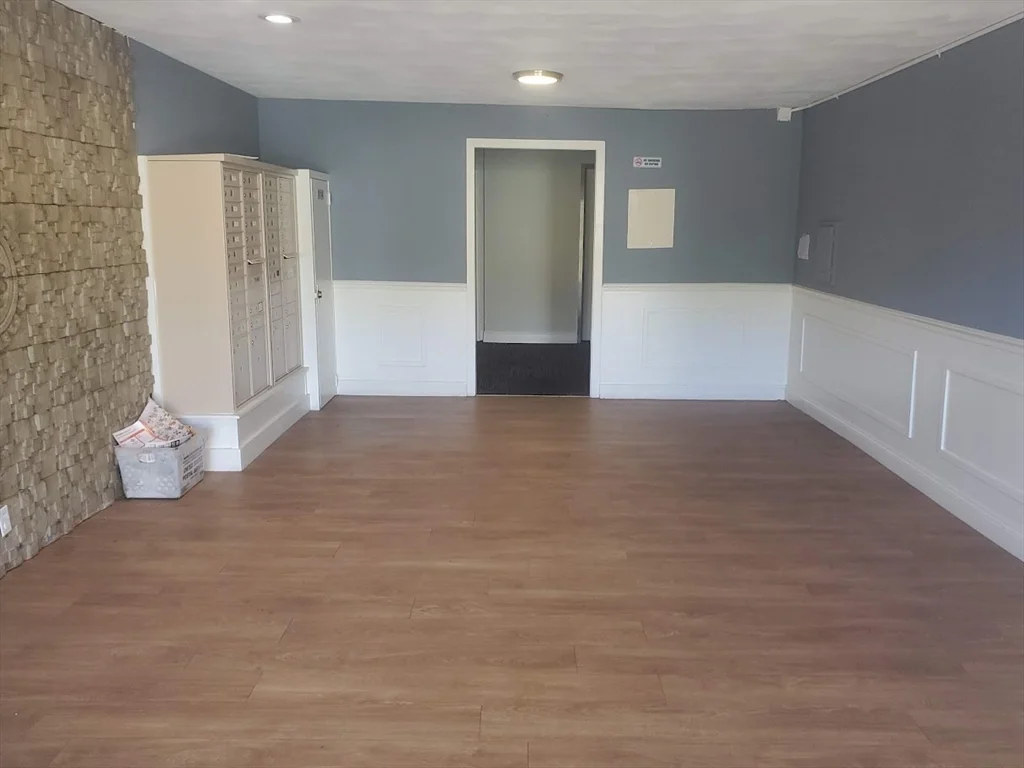 760 Cummins Highway, Mattapan