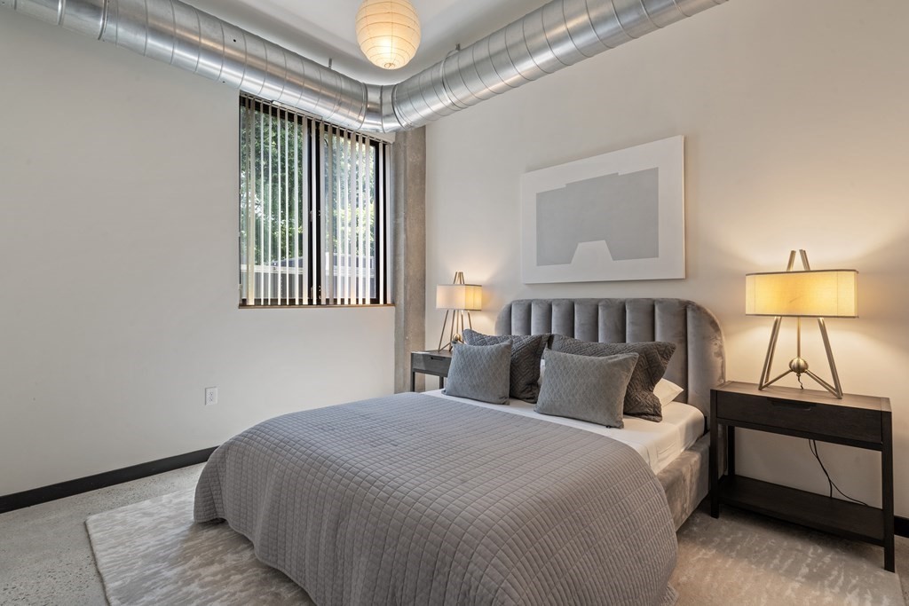 1060 Broadway, Teele Square