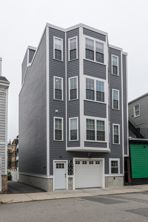 194 K St, South Boston