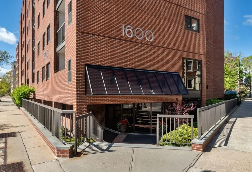 1600 Massachusetts Ave, Neighborhood Nine