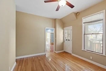 195 Dorchester St, South Boston