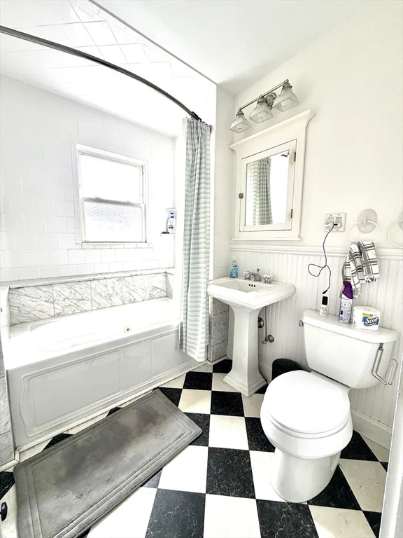 18 Winslow Rd, Coolidge Corner