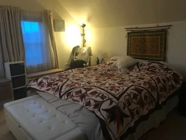 1899 Hyde Park Ave, Hyde Park