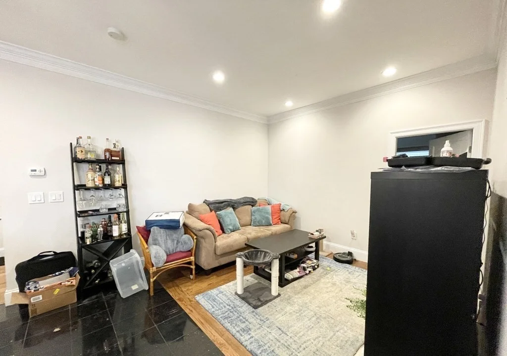 32 Sumner St, Dorchester