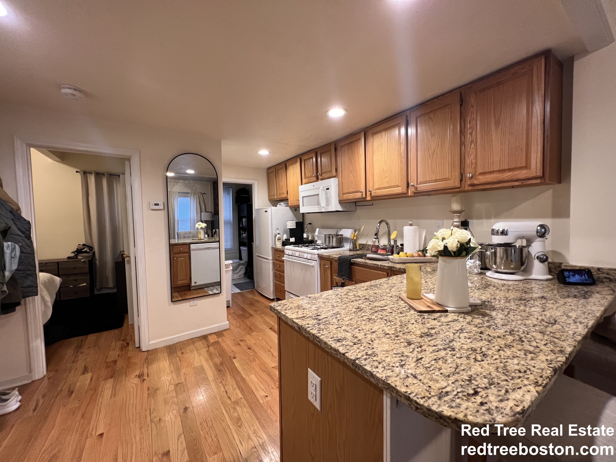 1 Grimes St, South Boston