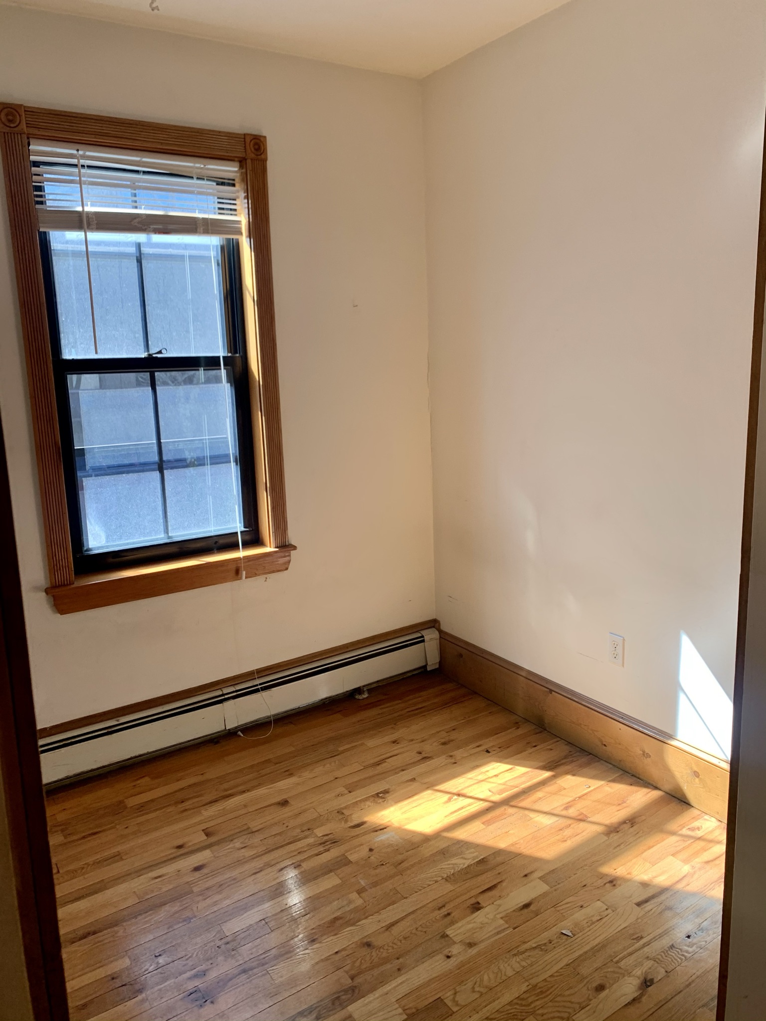 2 bed, 1 bath apartment for rent at 89 East Brookline St Unit 3, South End — photo 8 of 10