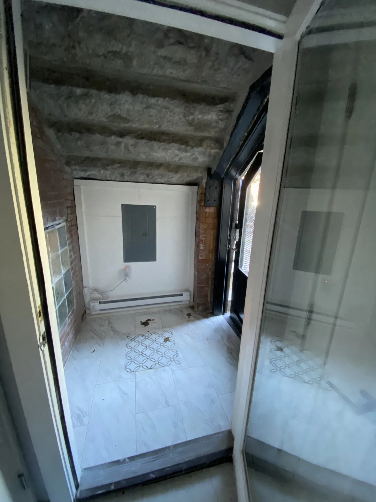 469 Massachusetts Ave, South End