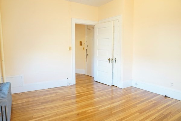 1091 Boylston St, Fenway