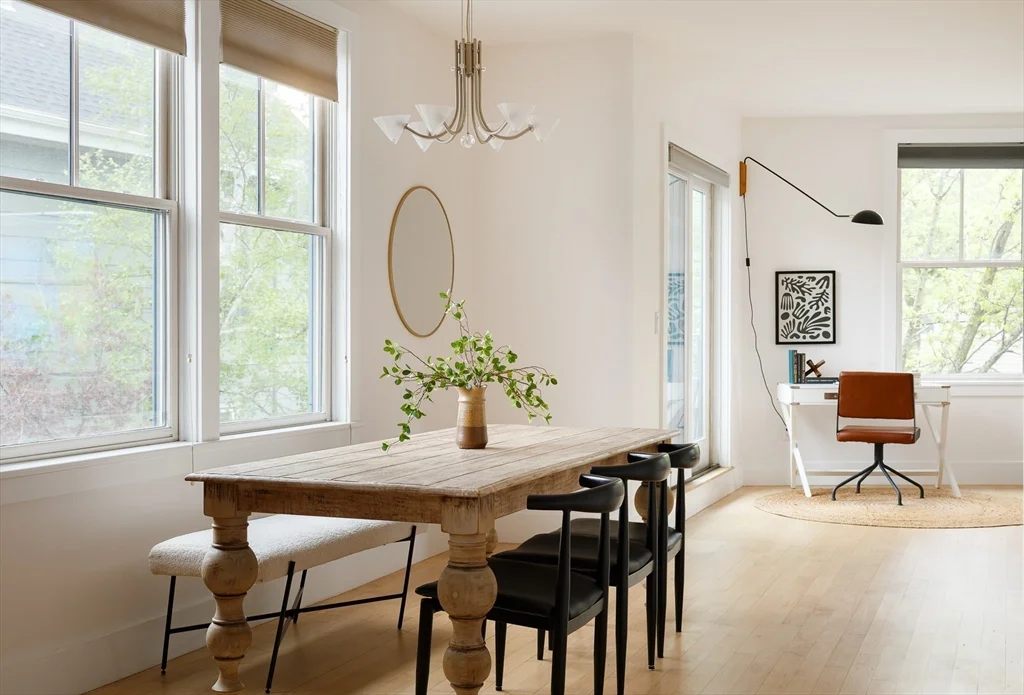 94 Hampshire St, The Port