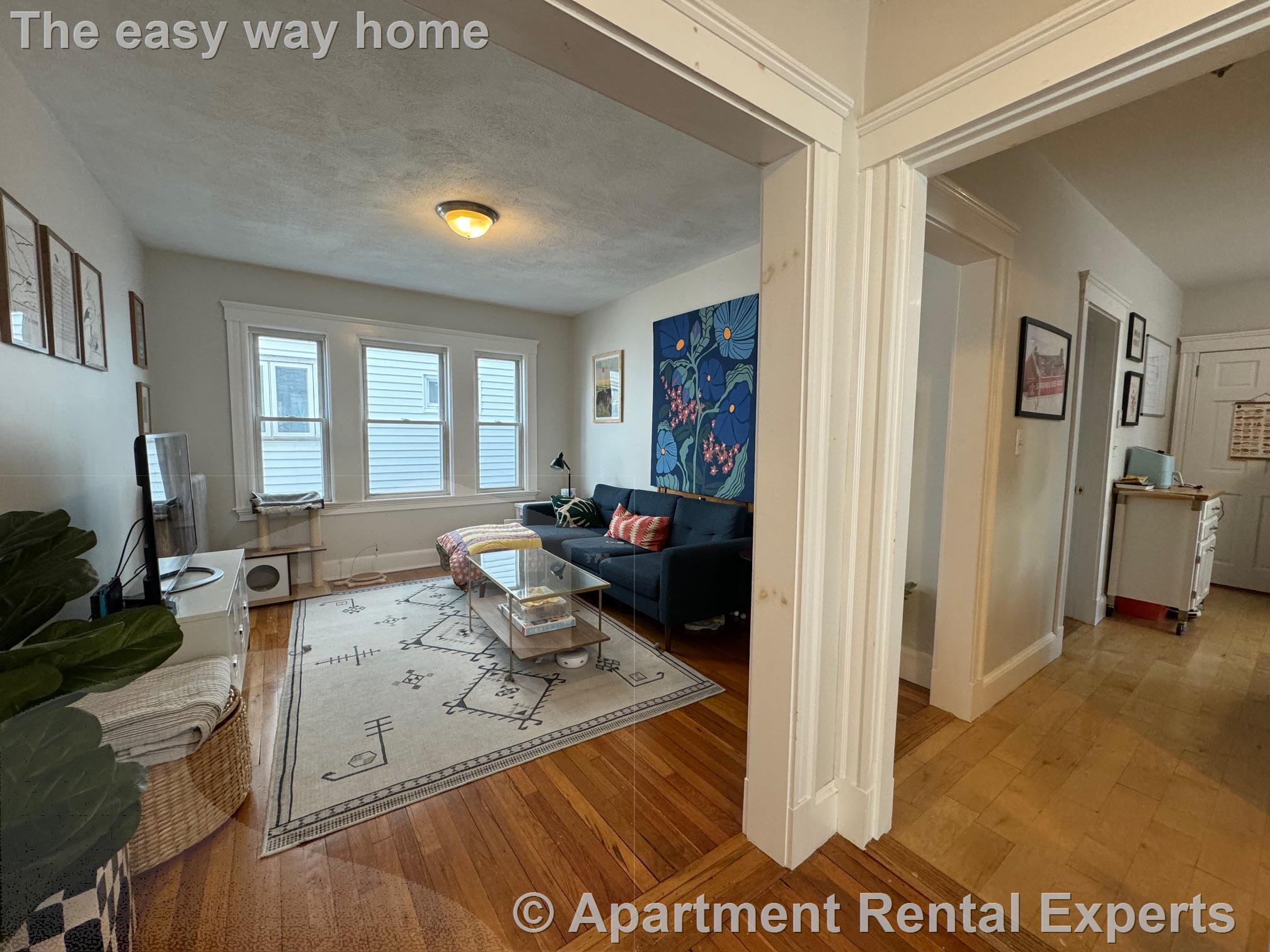 12 Silvey Pl, Porter Square