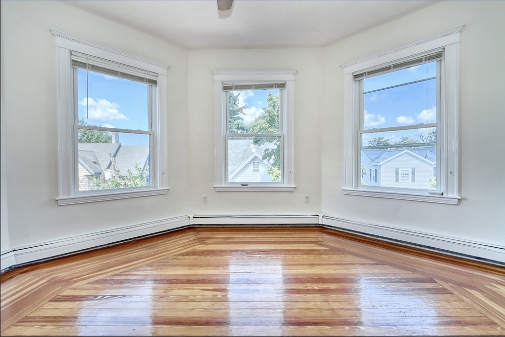 14 Holton, West Medford