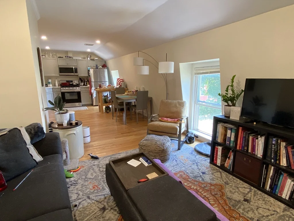 200 Clifton St, Malden