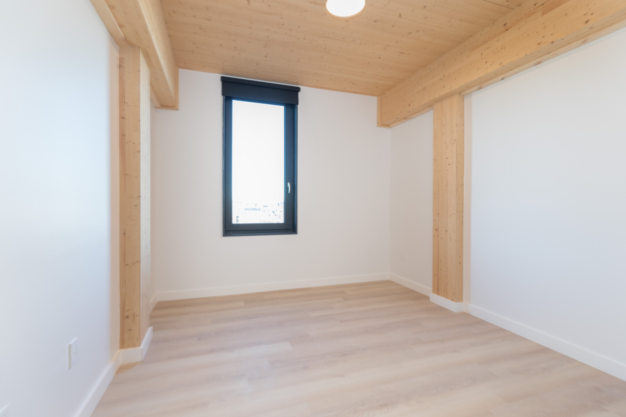 11 East Lenox St, Roxbury