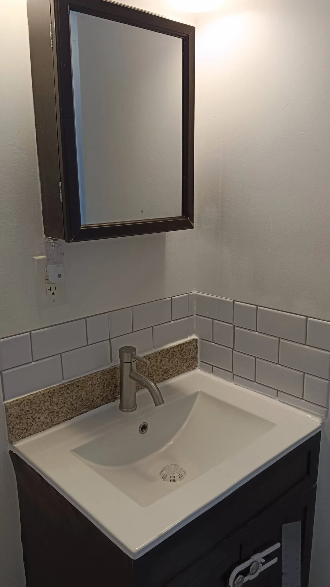 52 Crescent Ave, Malden