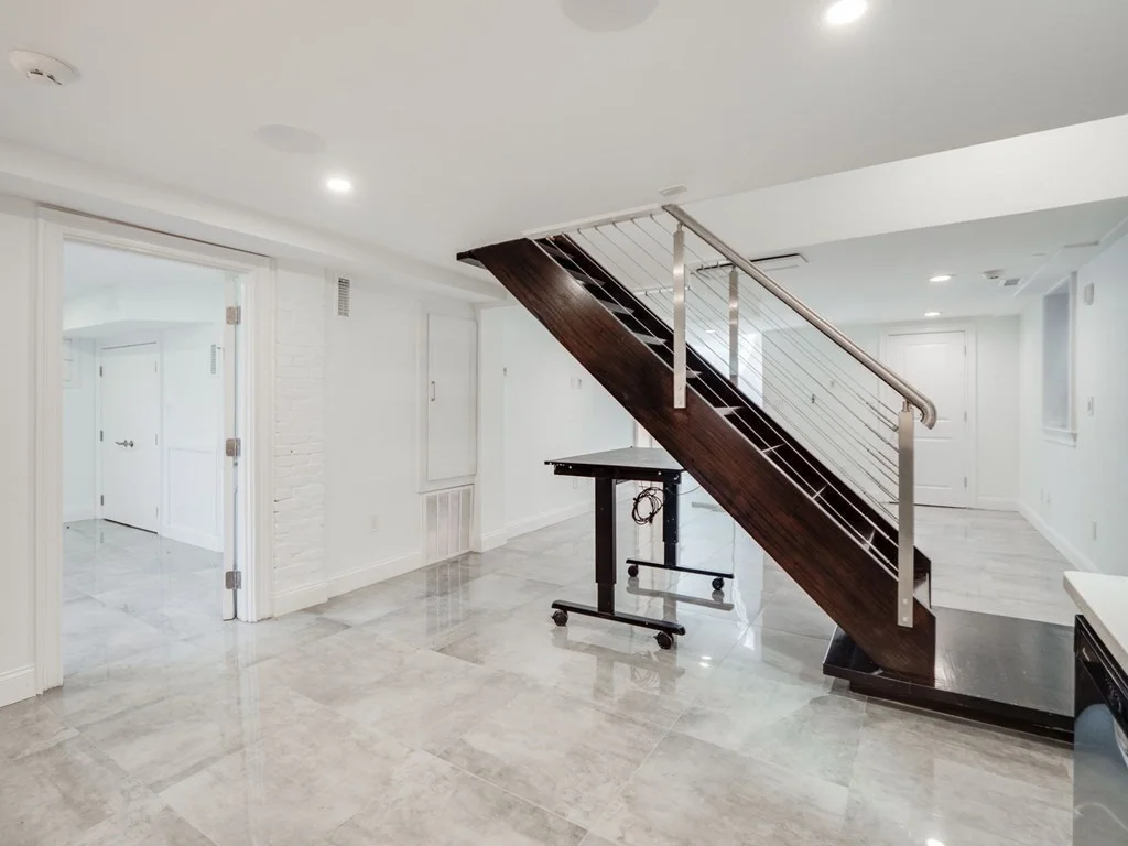 390 Medford St, Winter Hill