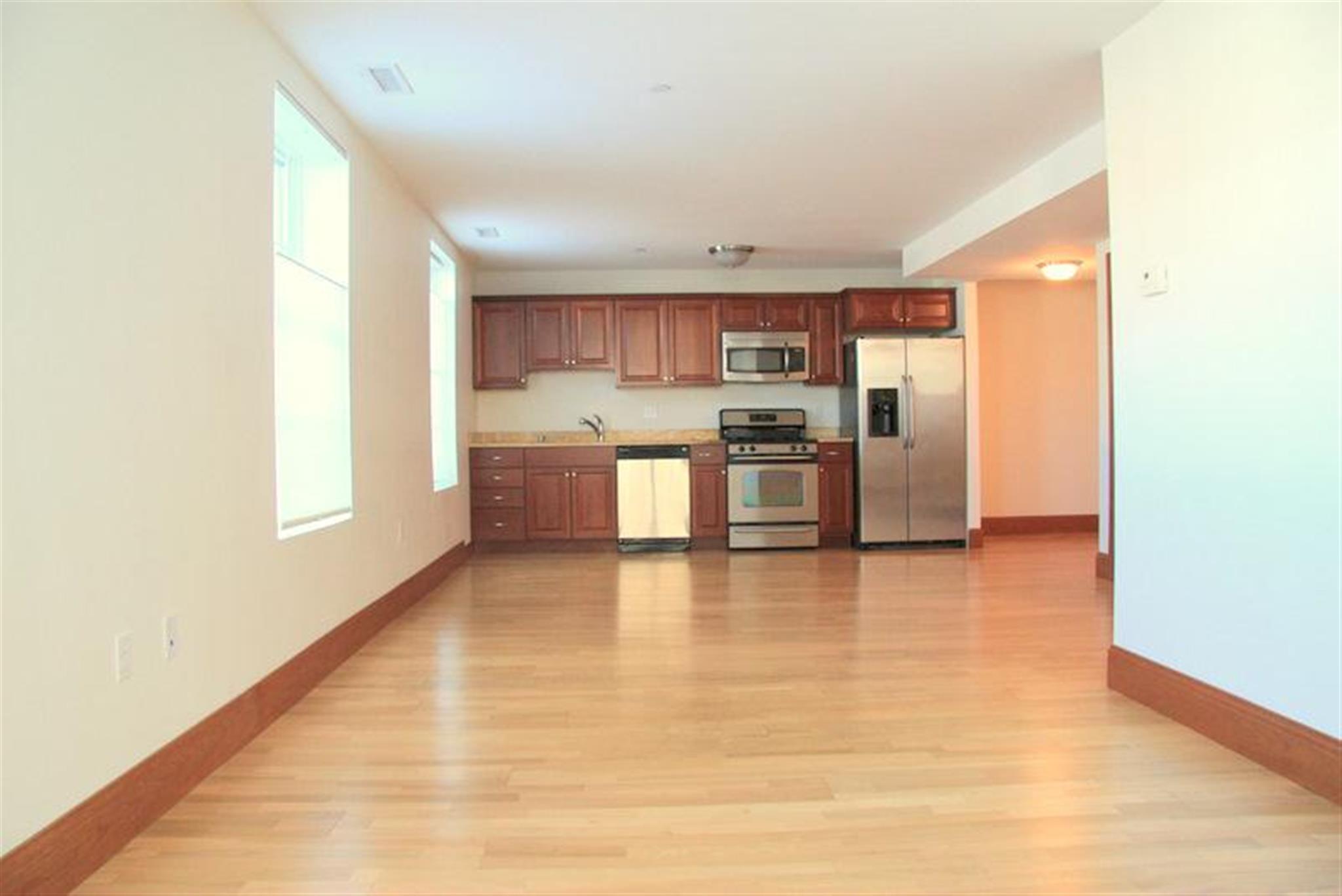 2 bed, 2 bath apartment for rent at 2440 Massachusetts Ave Unit 1-3, North Cambridge — photo 4 of 17