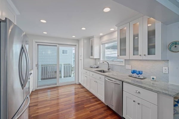 272 Central Ave, Humarock