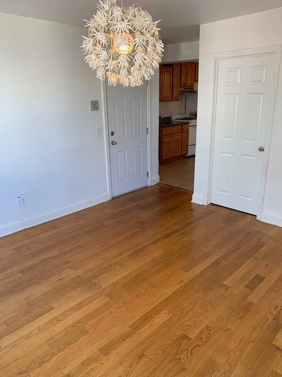 104 Beacon St, Chelsea