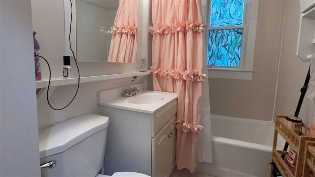 26 Darling, Mission Hill