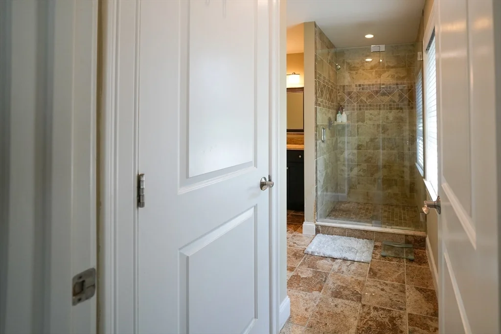 3 Redwood, Lynnfield