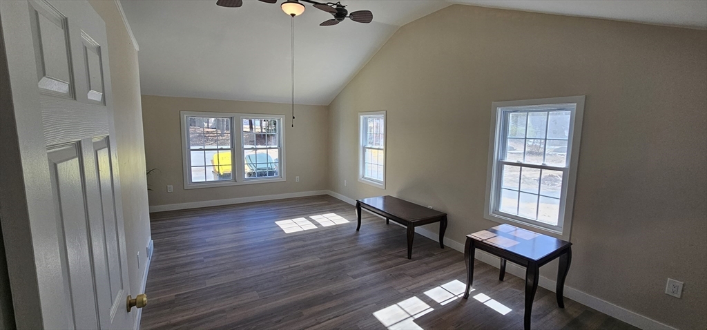 19 East Rd, Wachusett Lake