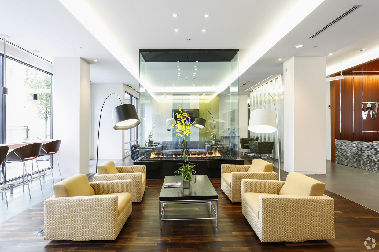 320 D St, South Boston