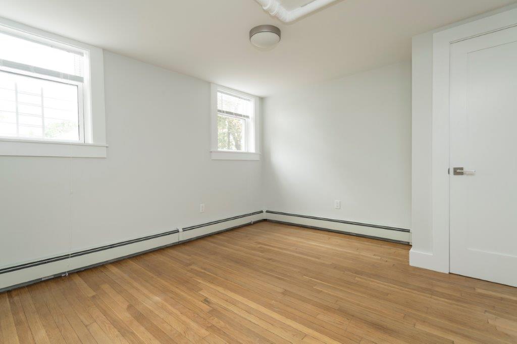 3 bed, 2 bath apartment for rent at 31 South St Unit B4, Brighton — photo 9 of 10