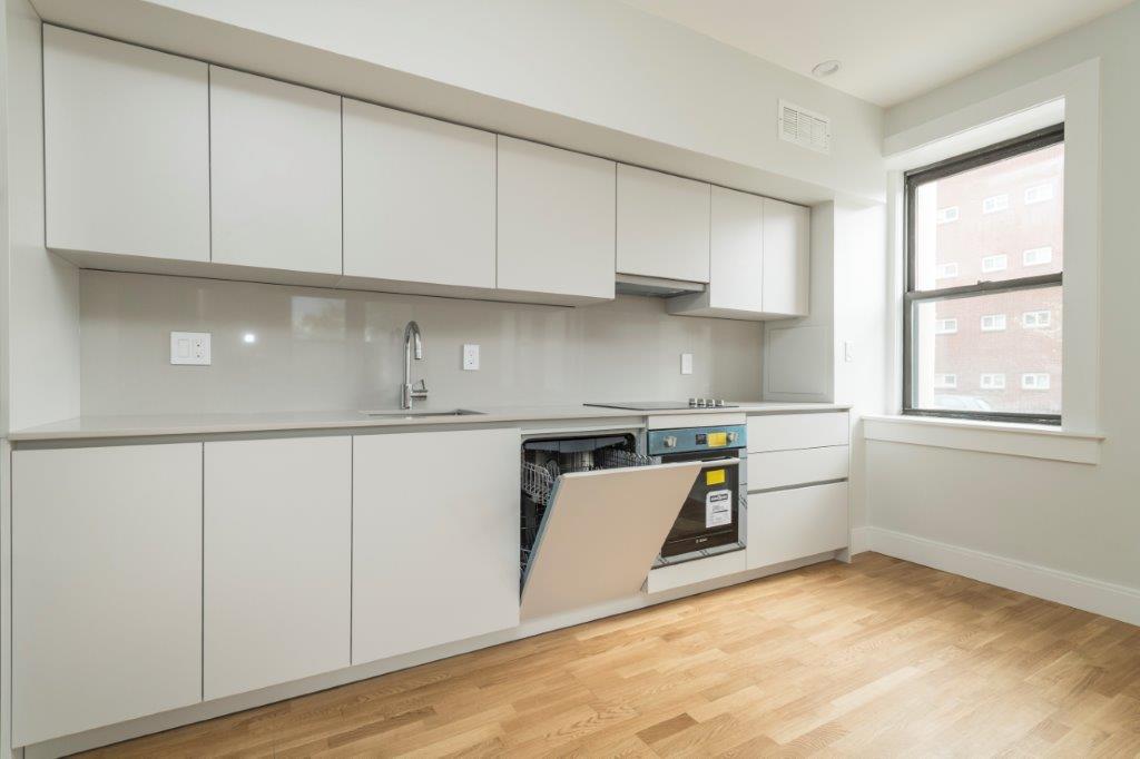 123 Highland Ave, Winter Hill