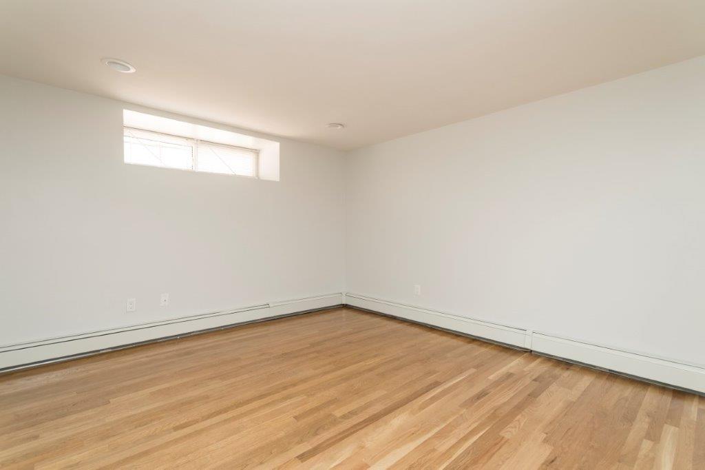 2 bed, 1 bath apartment for rent at 31 South St Unit B1, Brighton — photo 6 of 9