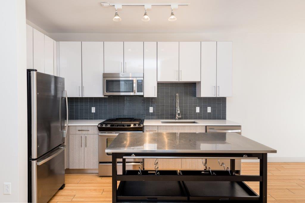 1 bed, 1 bath apartment for rent at 320 D St Unit 359, South Boston — photo 1 of 10