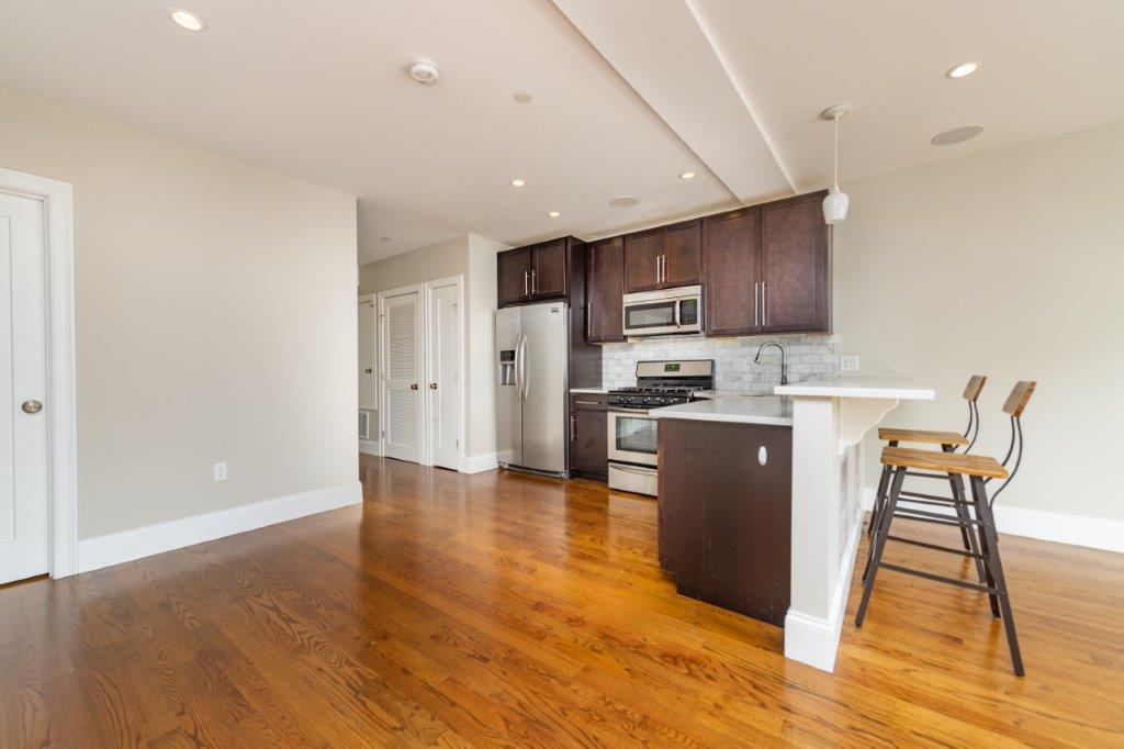 2 bed, 1 bath apartment for rent at 339 D St Unit 23, South Boston — photo 4 of 10