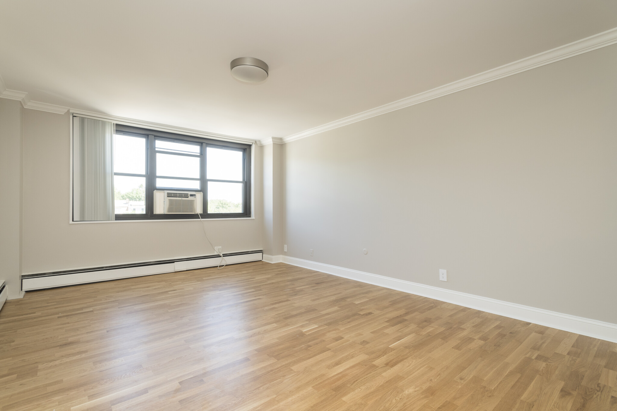 1410 Columbia Rd, South Boston