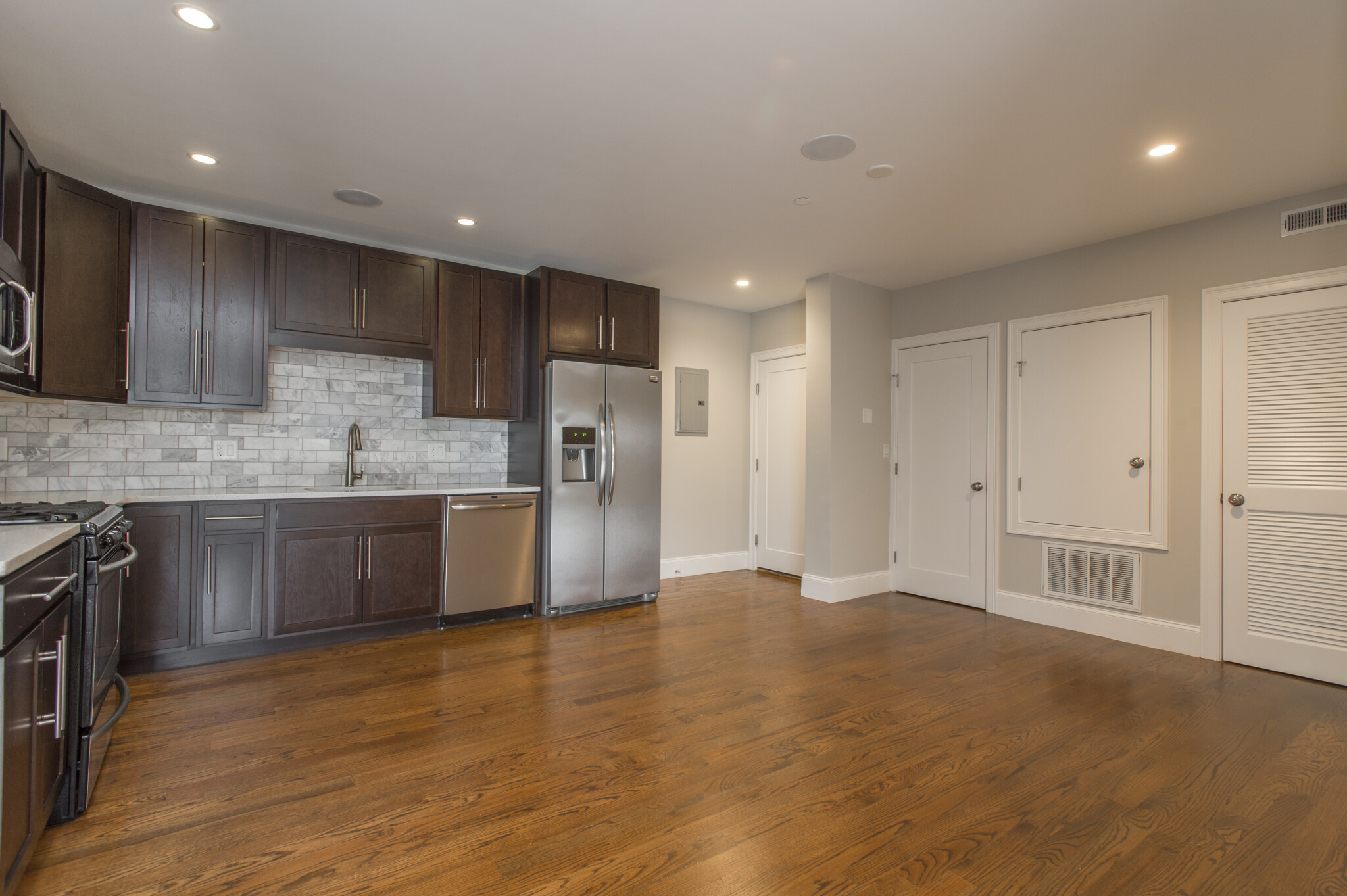 339 D St, South Boston