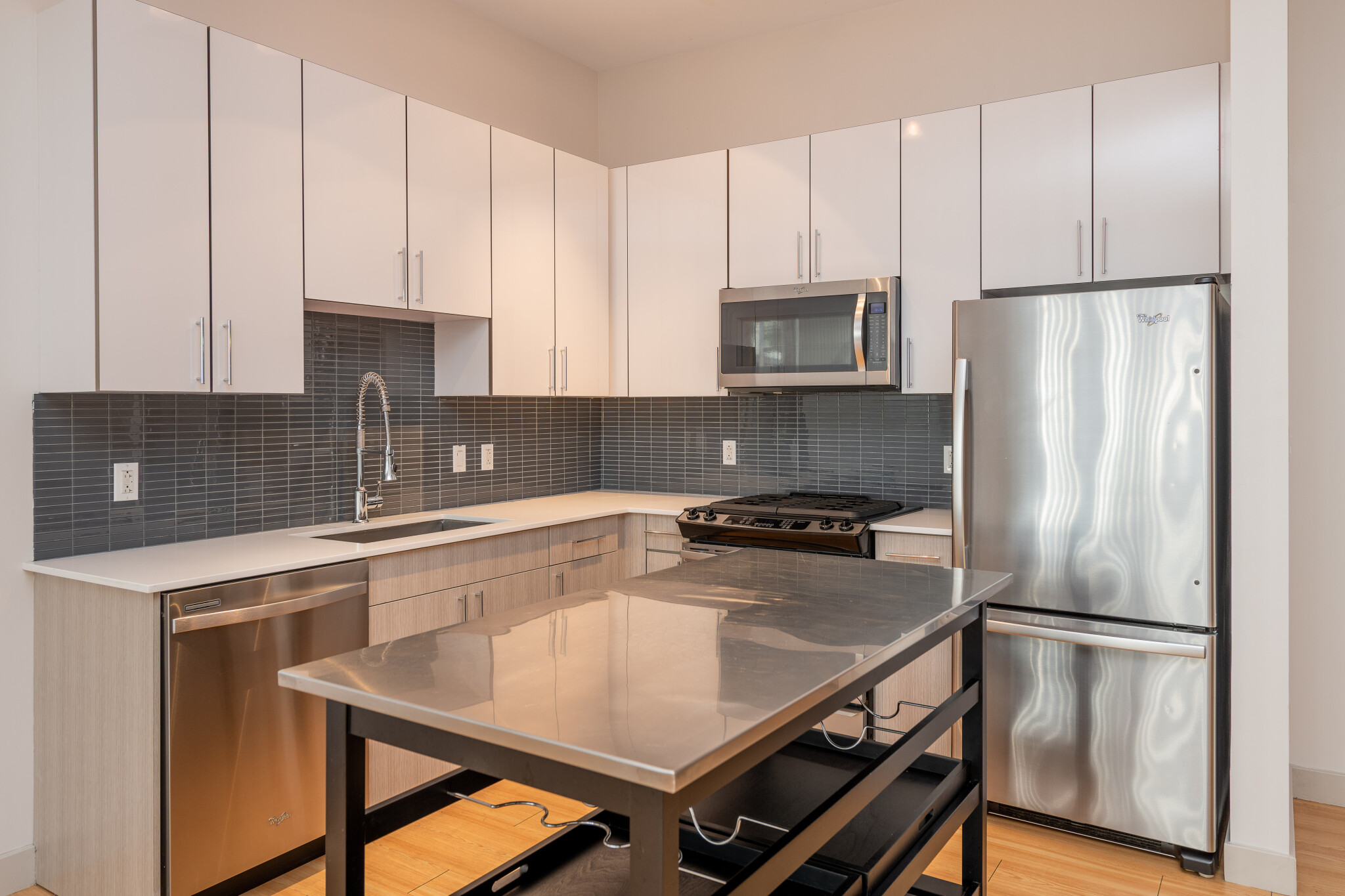 320 D St, South Boston