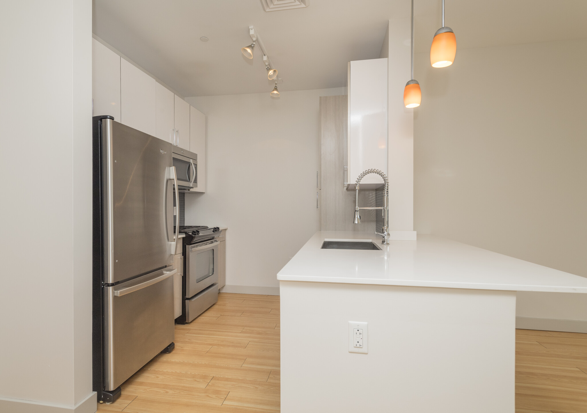 320 D St, South Boston