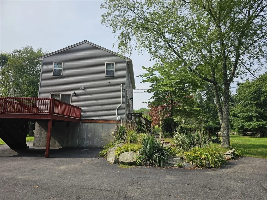 26 Purchase St, Rehoboth