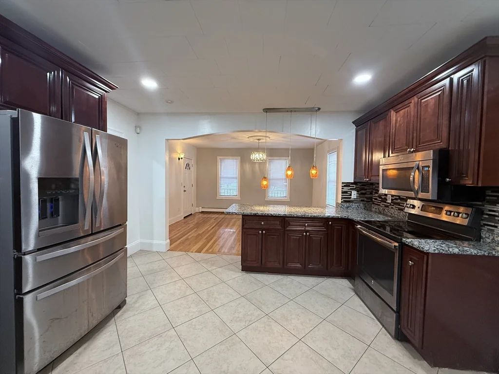 1433 River St, Hyde Park