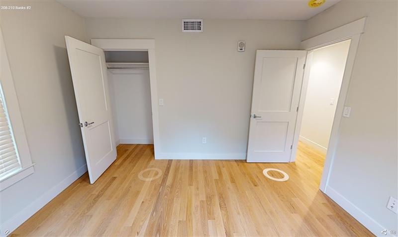 210 Banks St, Riverside