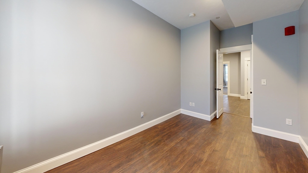 109 Chelsea St, East Boston