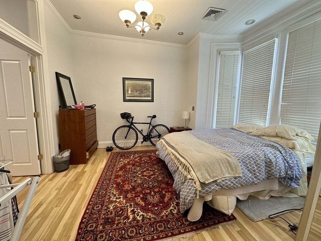 418 Columbus Ave, South End