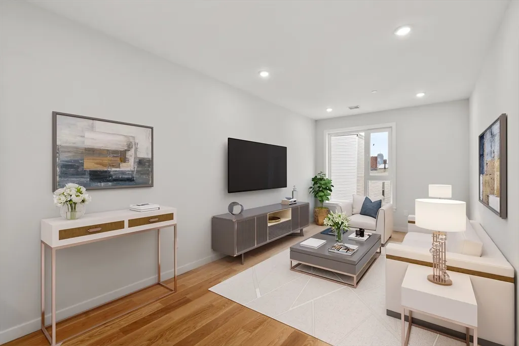 267 Old Colony Ave, South Boston