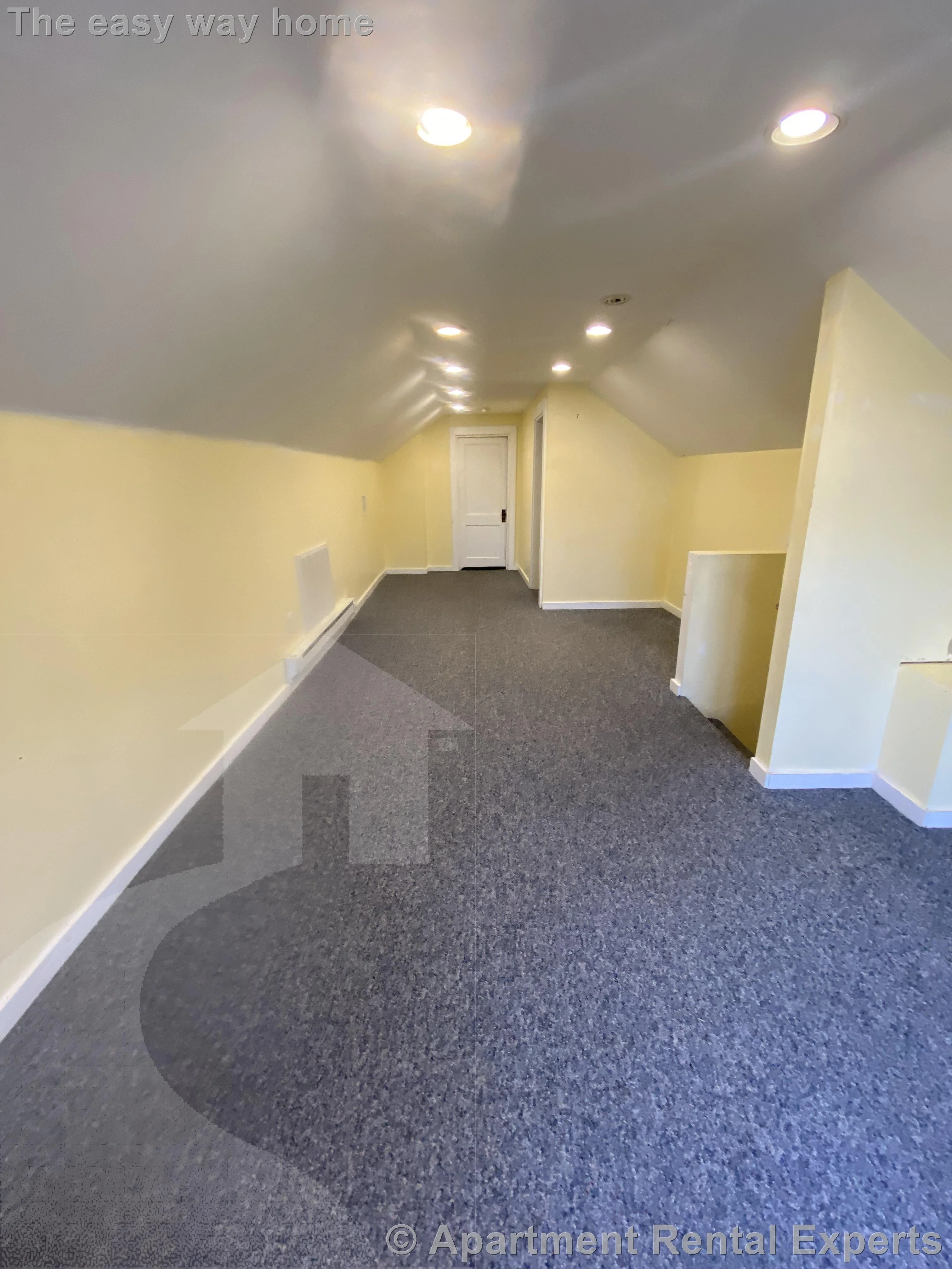 67 Bristol Rd, Tufts