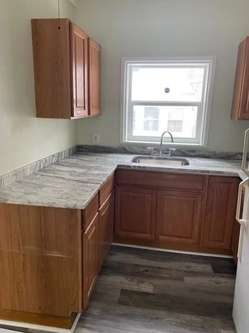 3 Arch St, Zip 01832