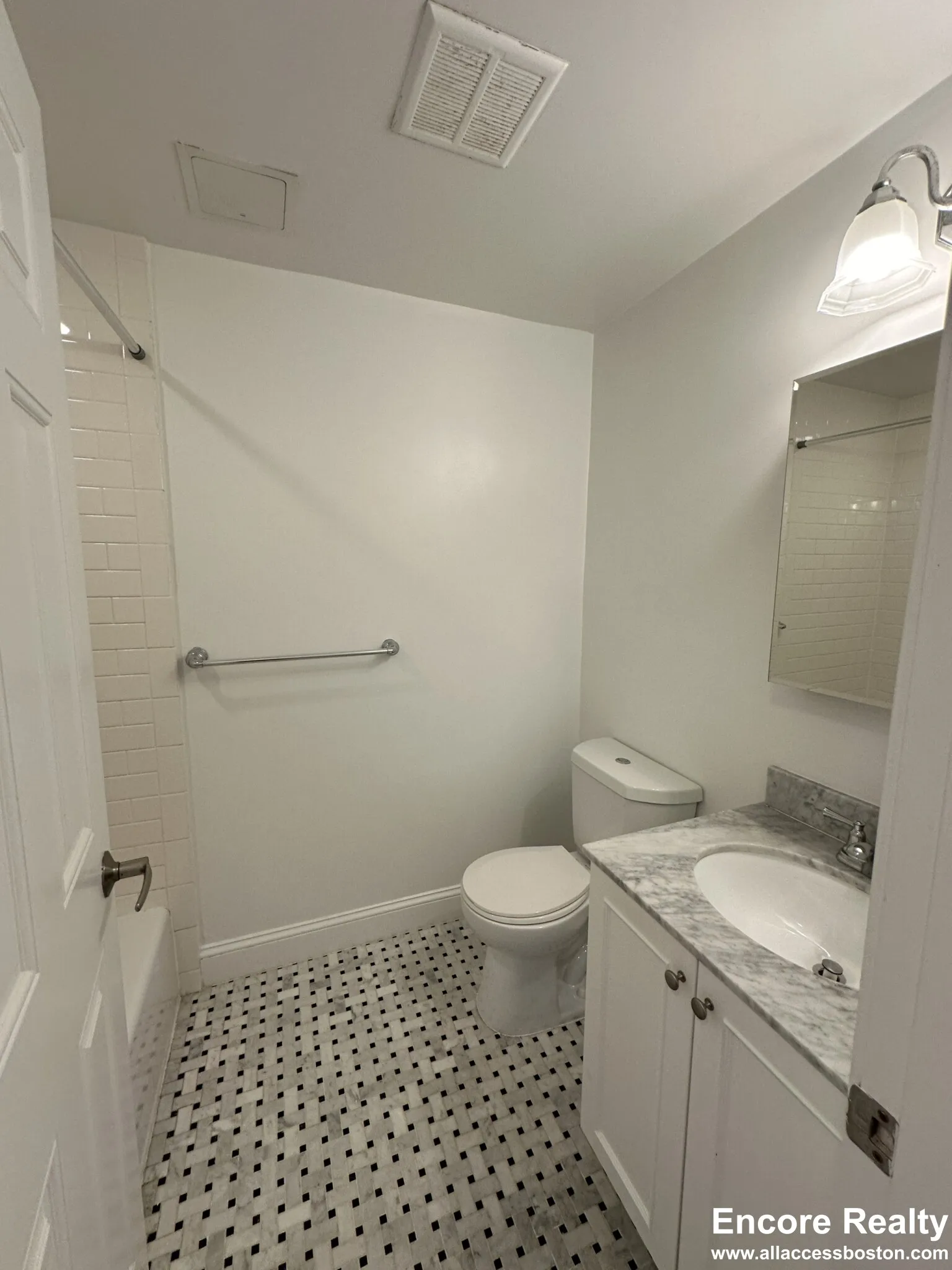 56 Langdon St, Neighborhood Nine